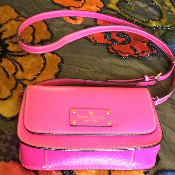 Kate Spade Handbags - Kate Spade bag